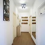Korado 普拉