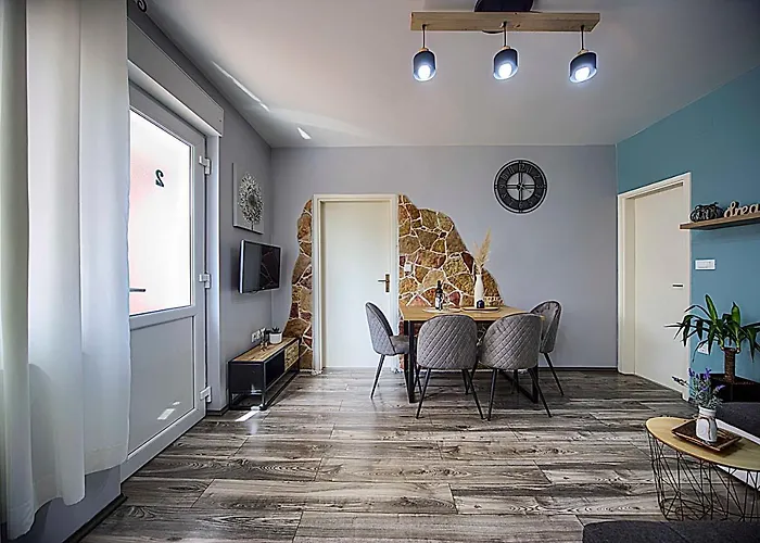 Korado Apartamento Pula